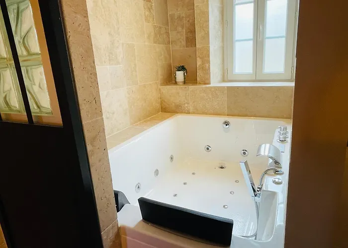 Glycine Yourhosthelper *